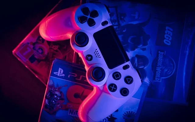 A video game tex9 net glowing in purple, highlighting its modern features and aesthetic appeal.